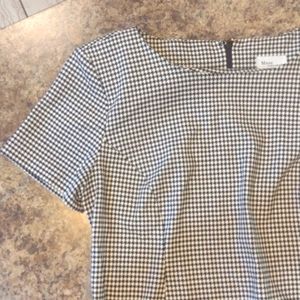 Mimi maternity houndstooth short sleeve dress size small